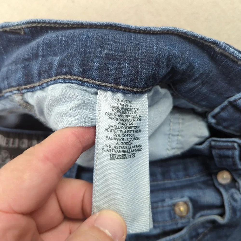 True Religion Jeans Mens 33x31 Blue Rocco Relaxed Skinny Stretch Casual Preppy
